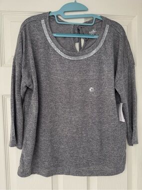 SoHo New York & Co Grey Marbled Rhinestone Scoop Neck Sweater / Size Medium NWT